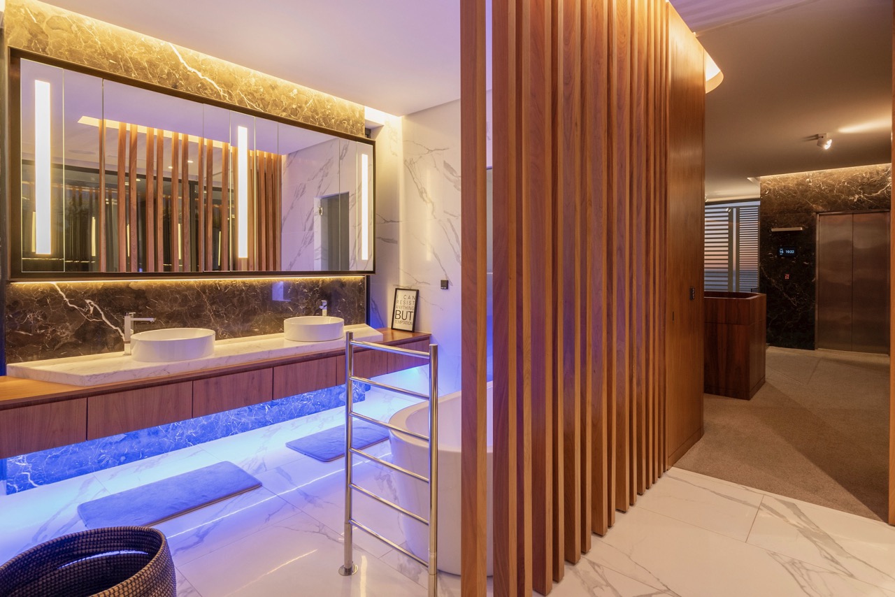 property_[object Object]_35