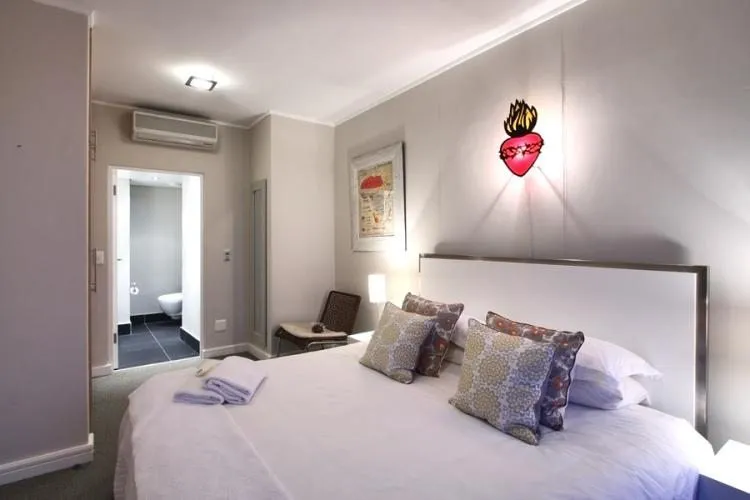 property_[object Object]_9