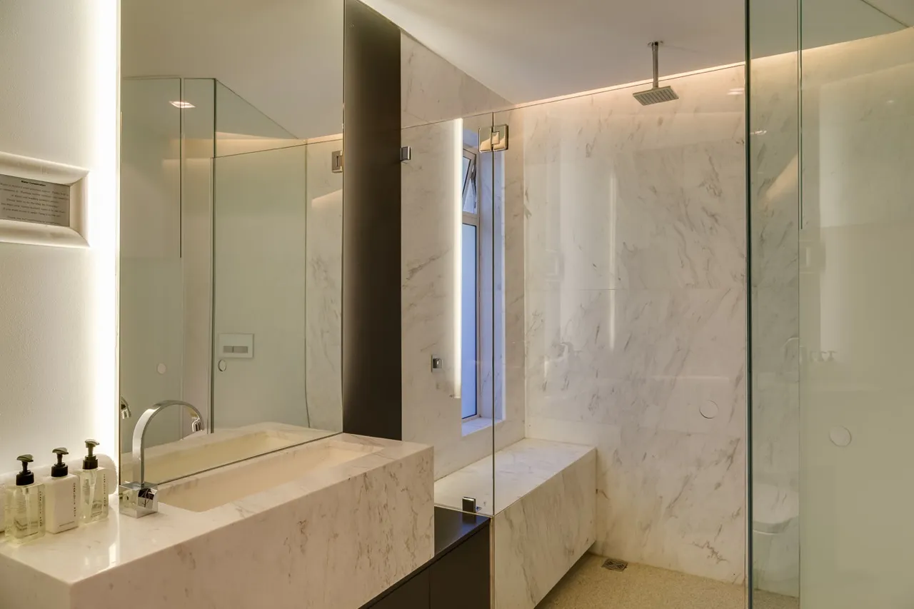 property_[object Object]_13