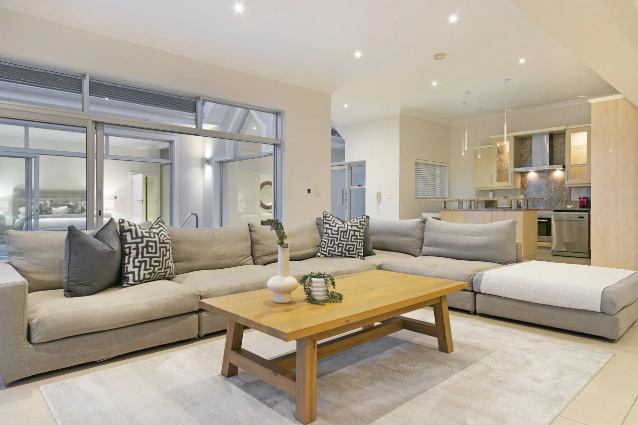 property_[object Object]_7