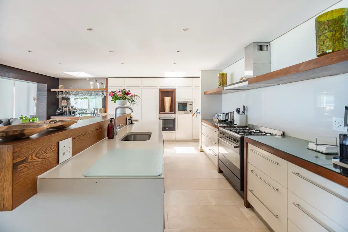 property_[object Object]_32