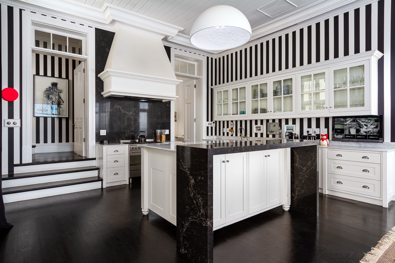 property_[object Object]_8