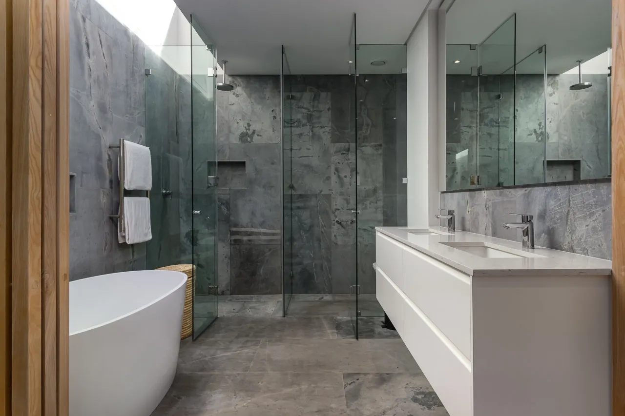 property_[object Object]_9