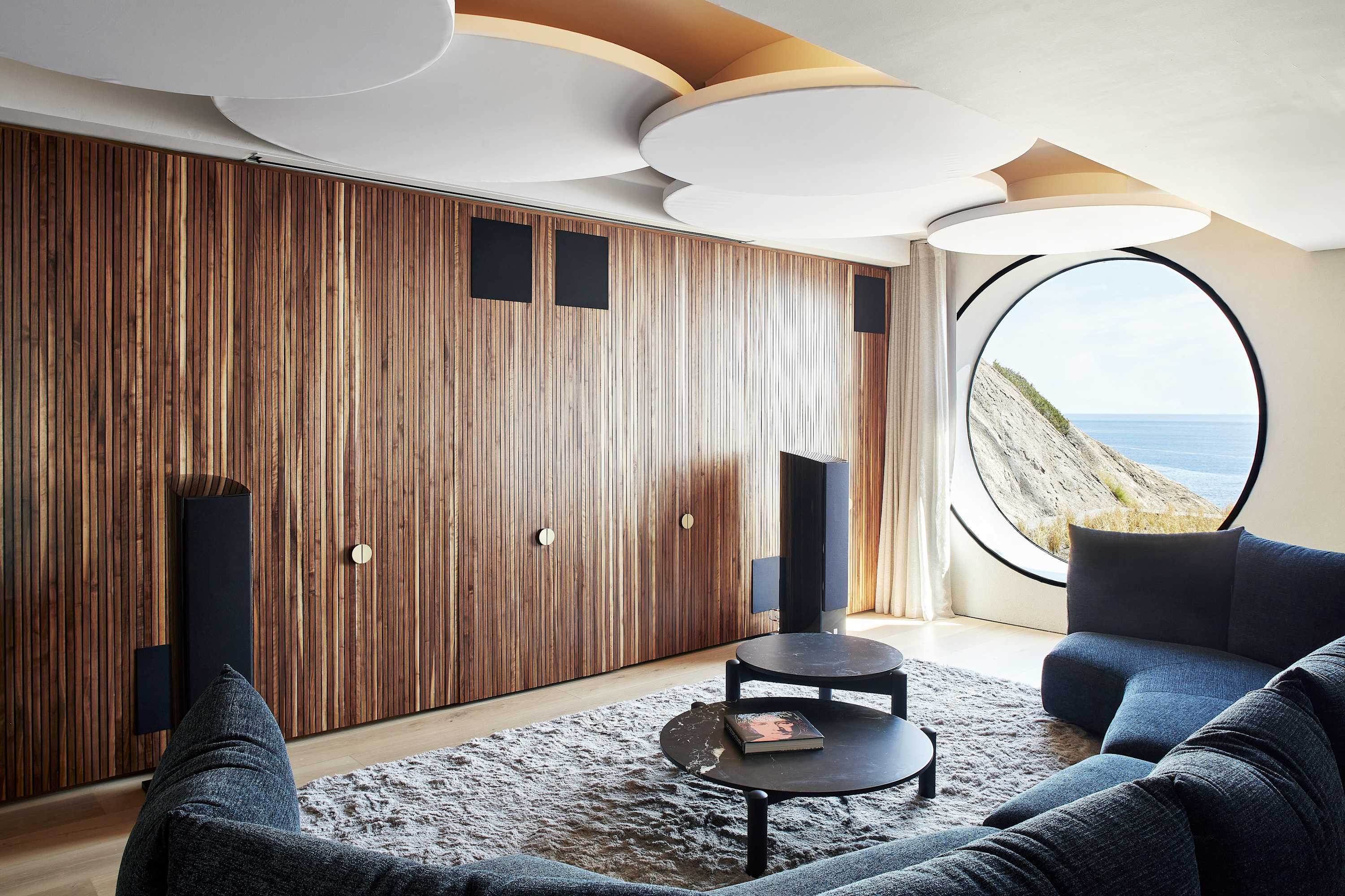 property_[object Object]_12