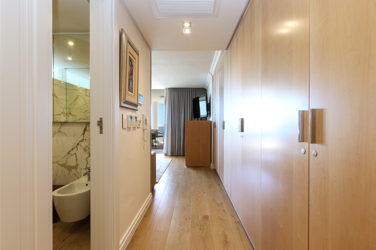 property_[object Object]_25