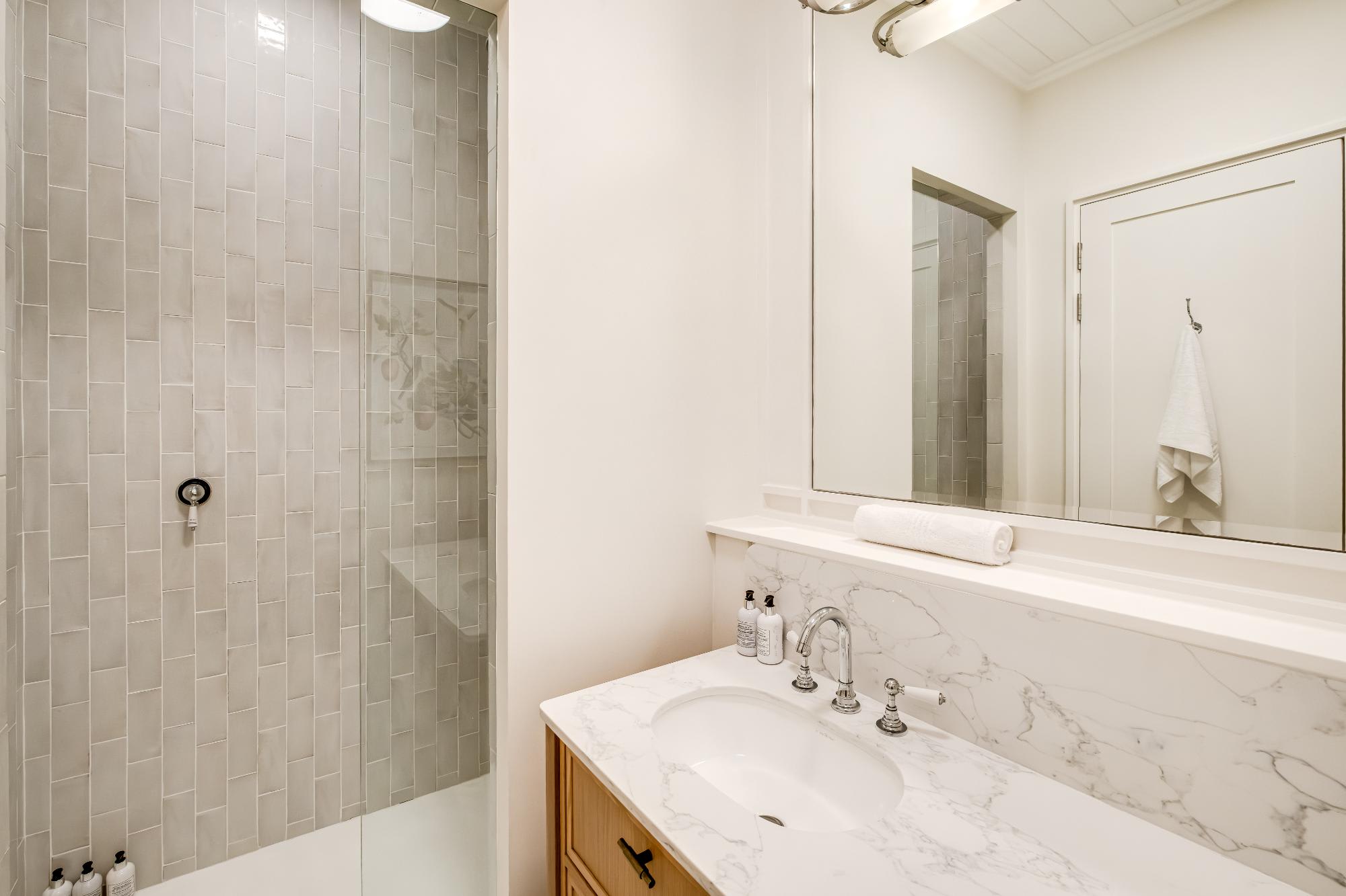 property_[object Object]_28