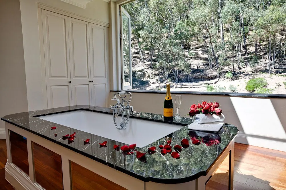 property_[object Object]_9