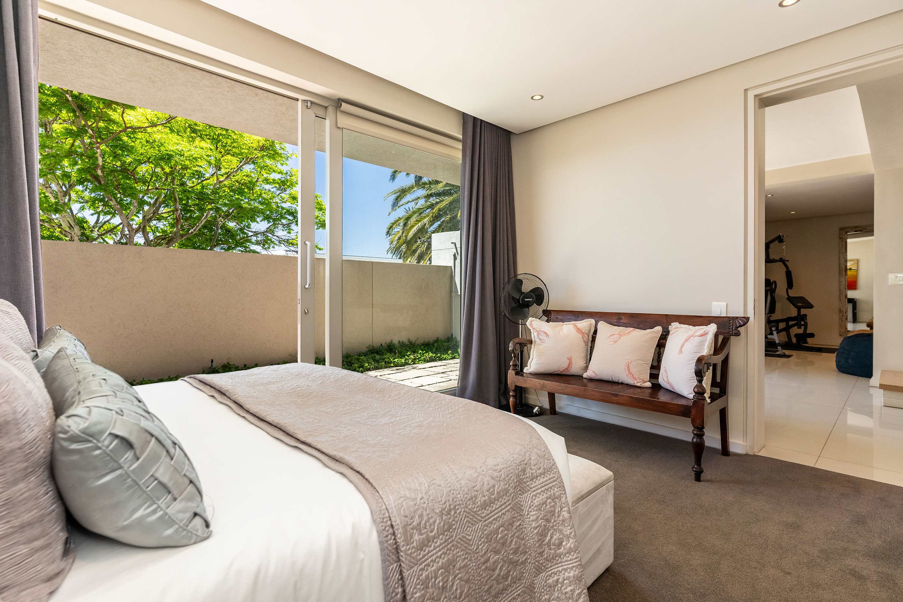 property_[object Object]_32