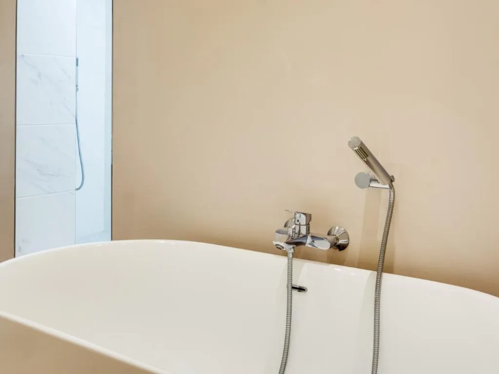 property_[object Object]_18