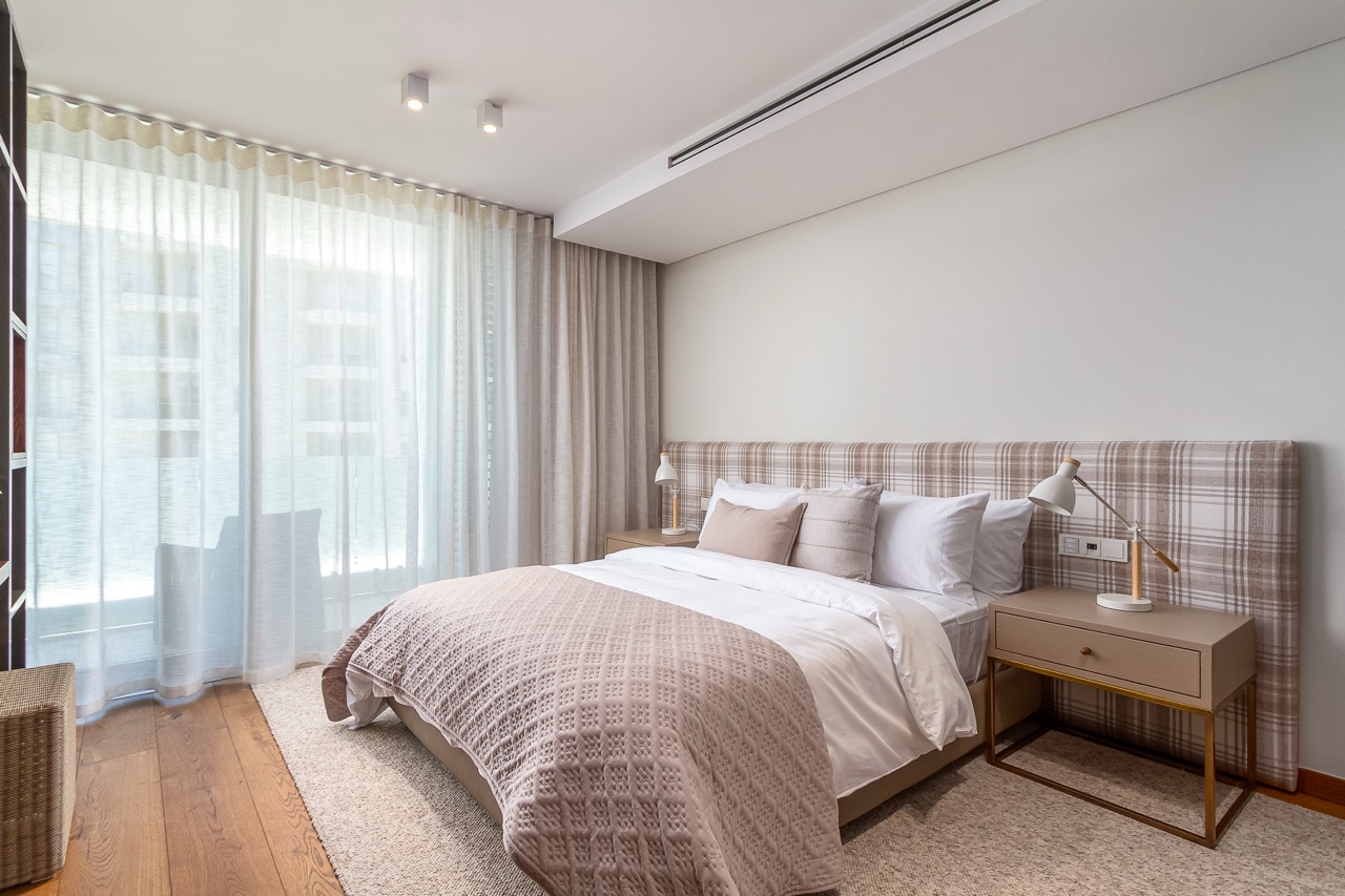 property_[object Object]_10