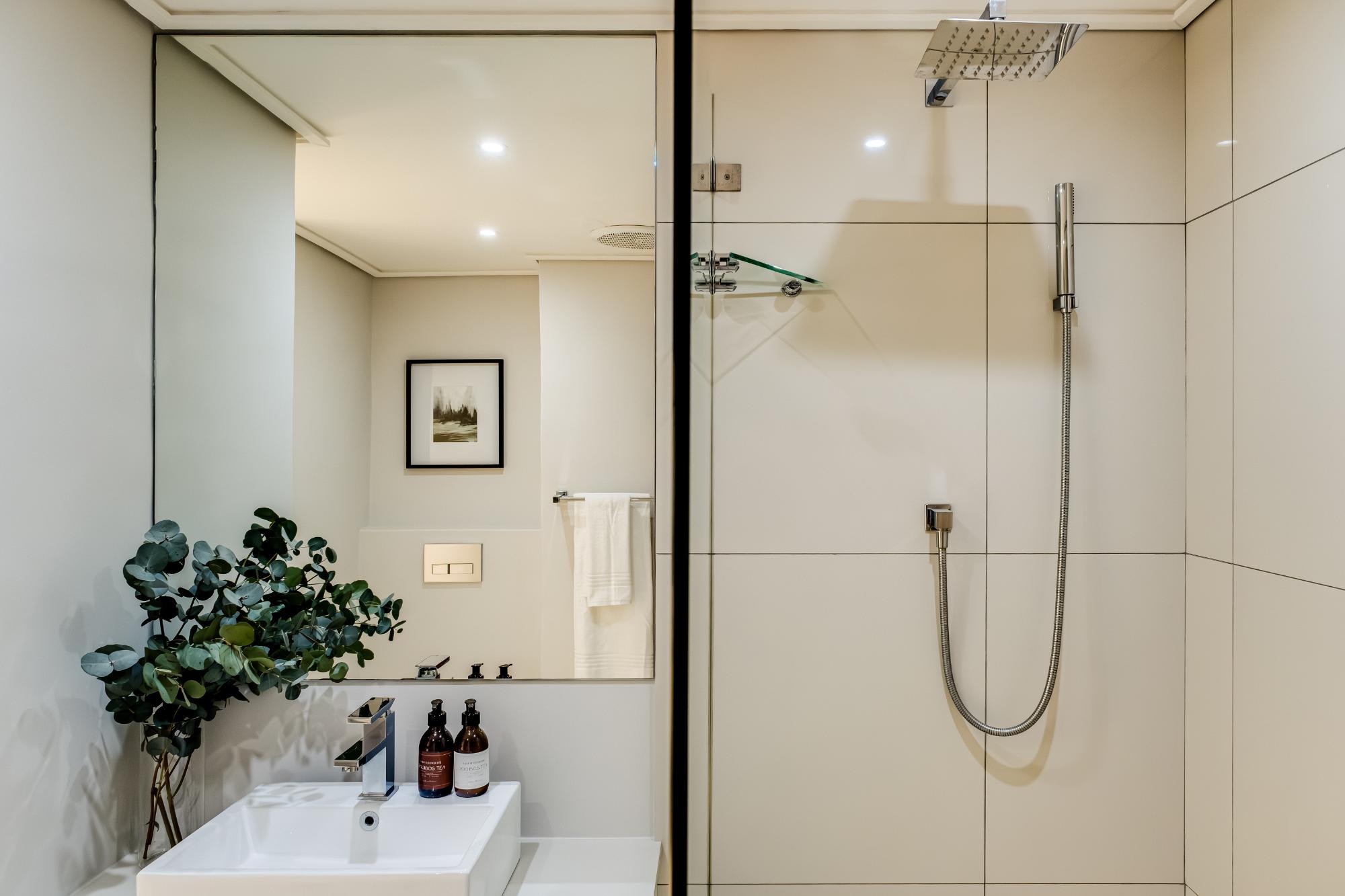 property_[object Object]_16