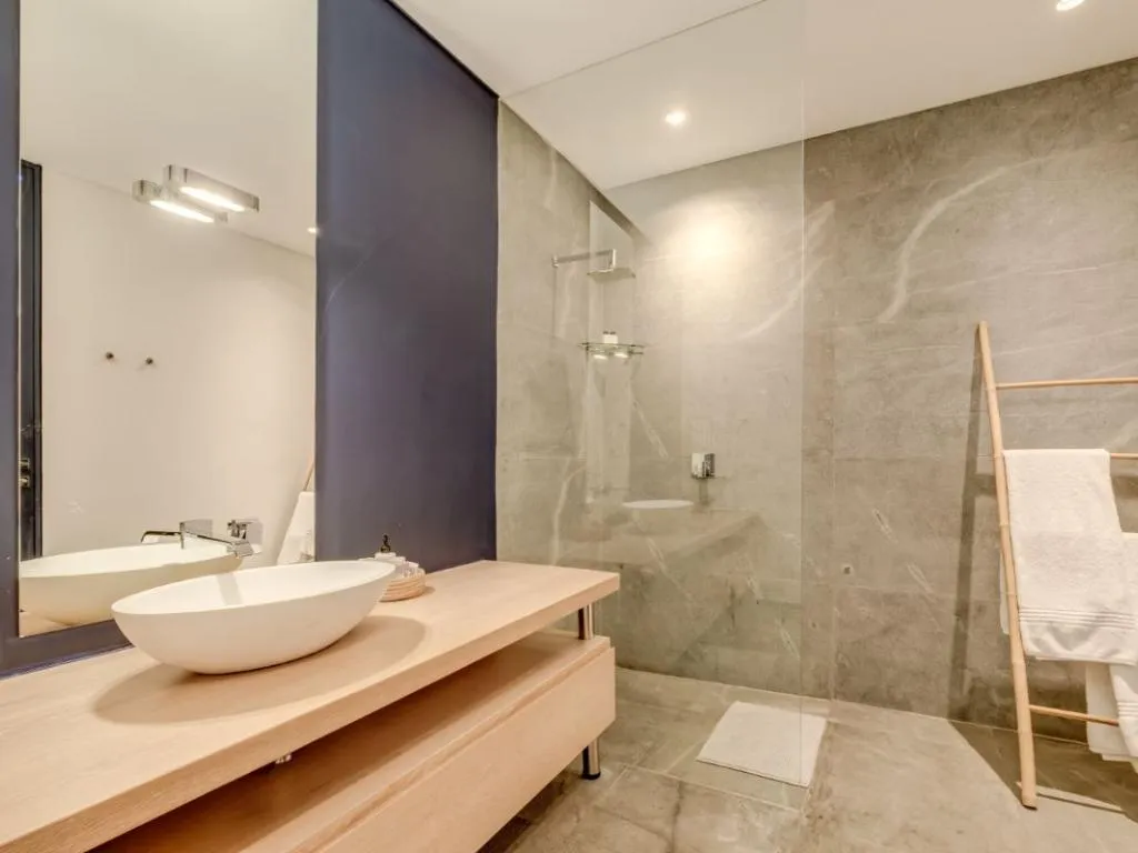 property_[object Object]_39