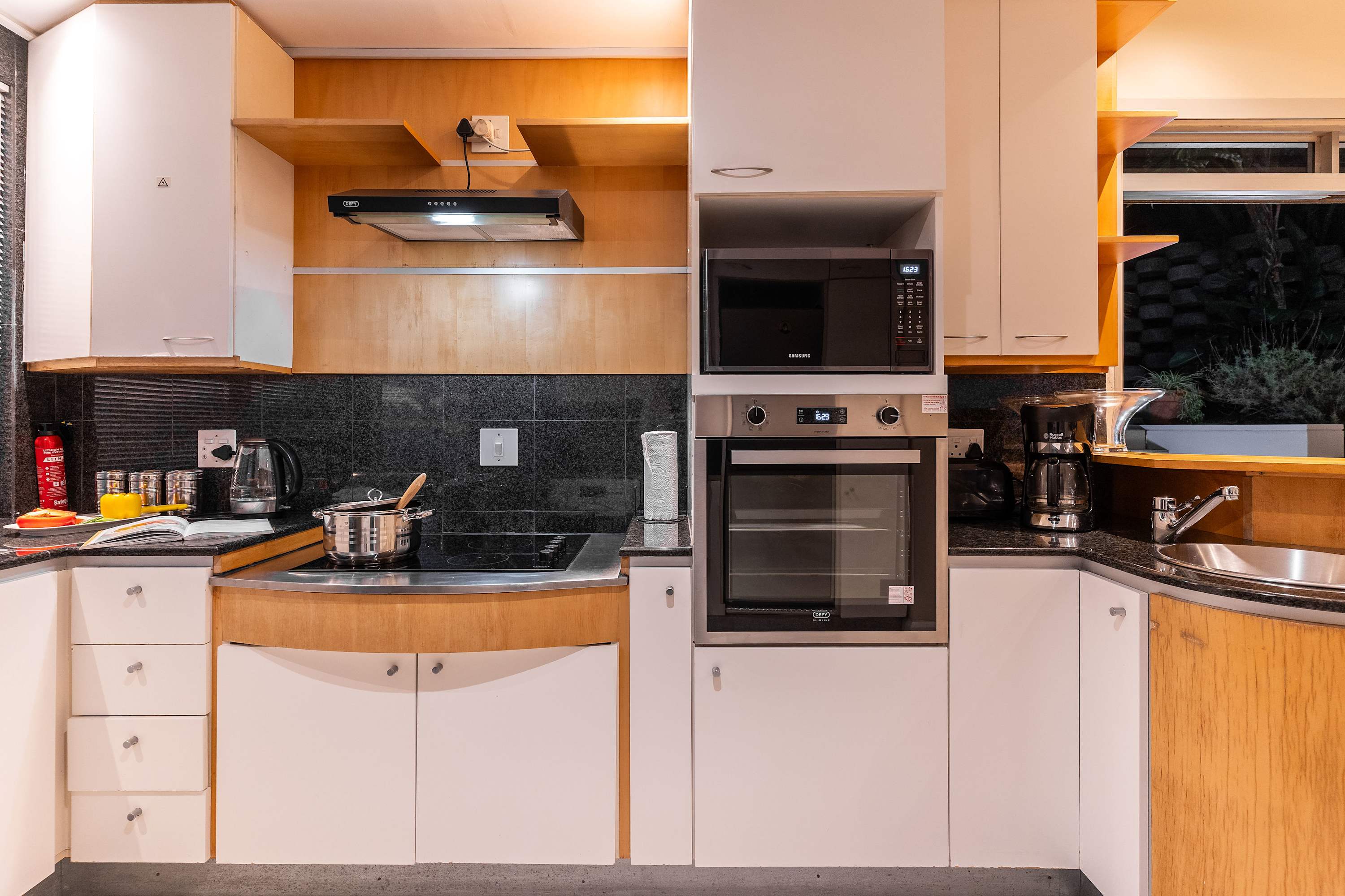 property_[object Object]_12