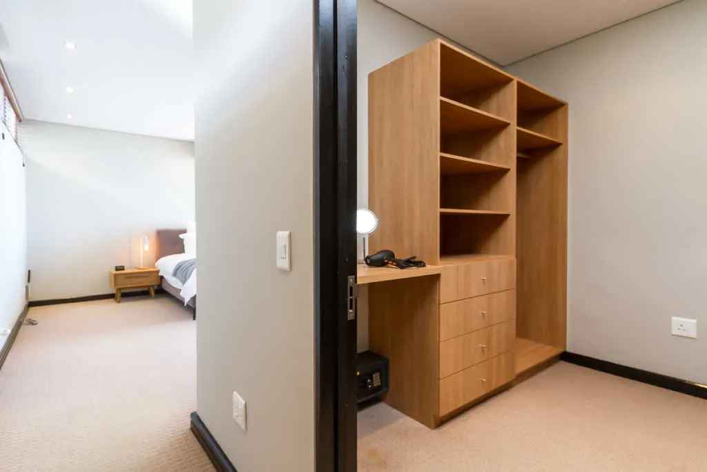 property_[object Object]_8