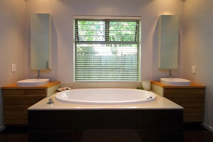 property_[object Object]_11