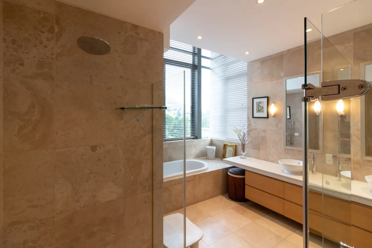 property_[object Object]_28