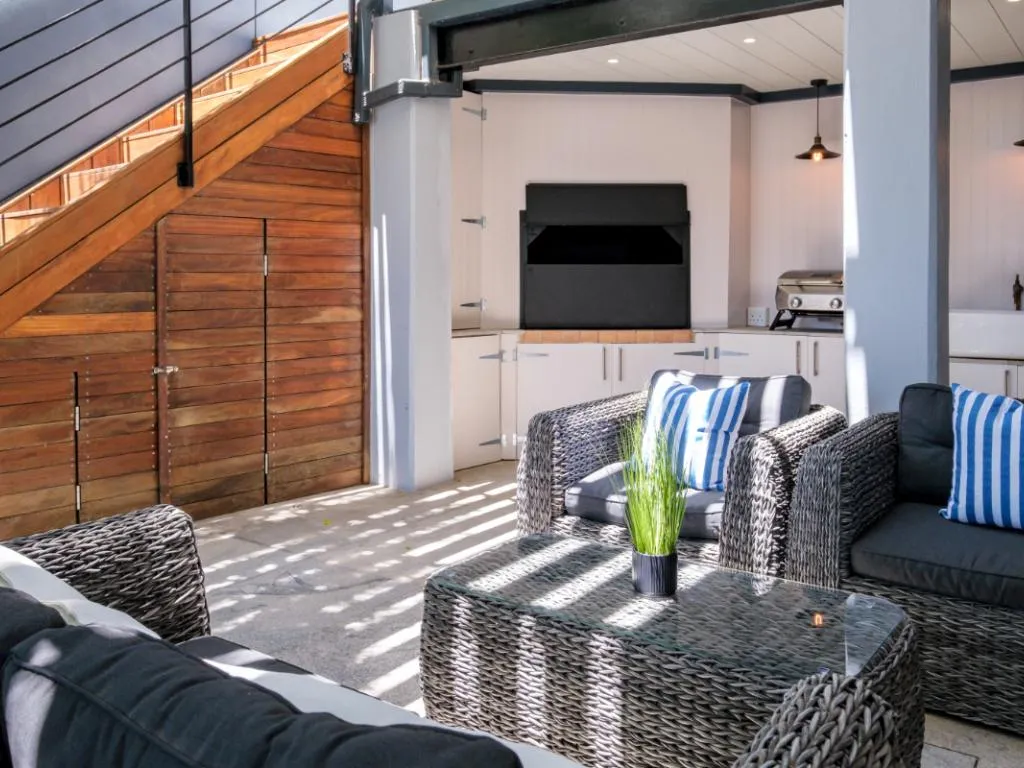 property_[object Object]_4