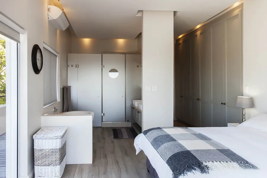 property_[object Object]_10