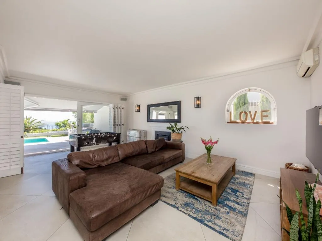 property_[object Object]_12