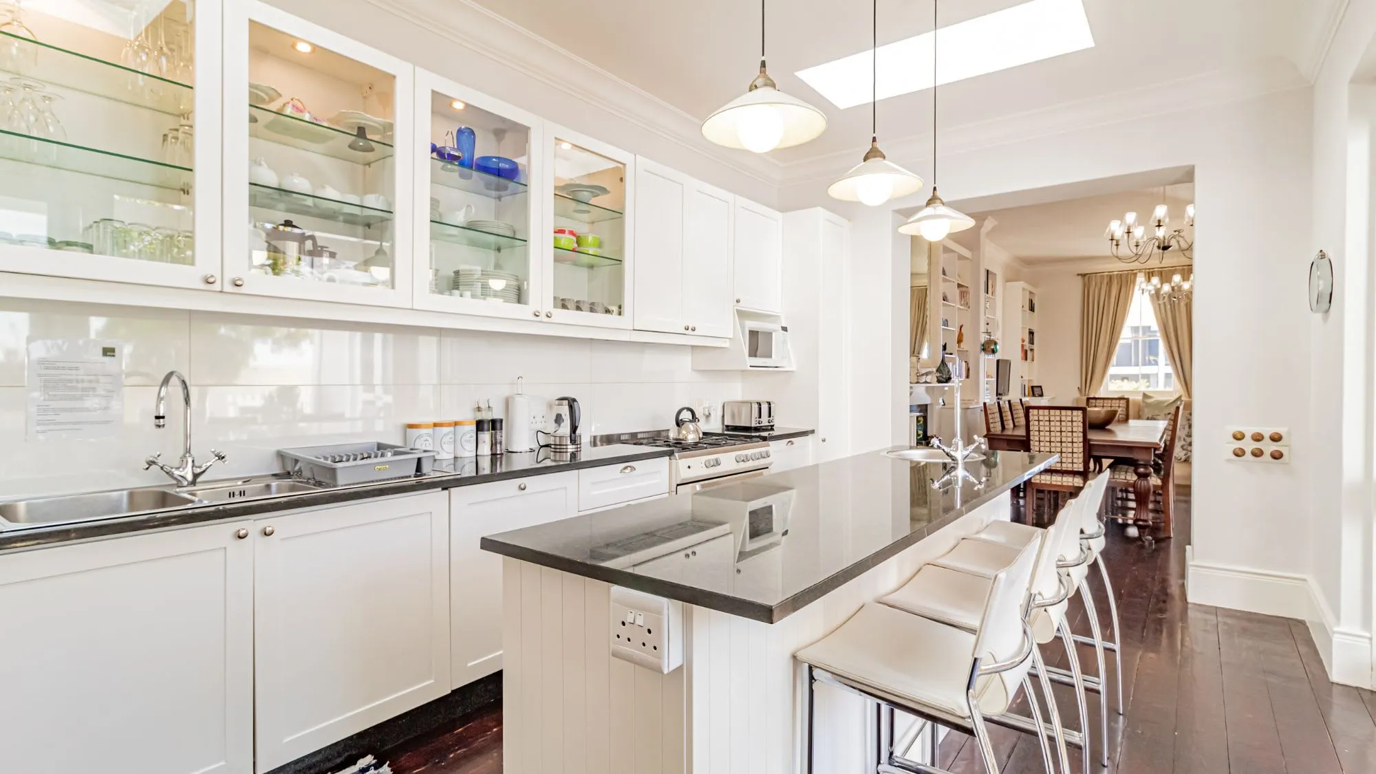 property_[object Object]_7