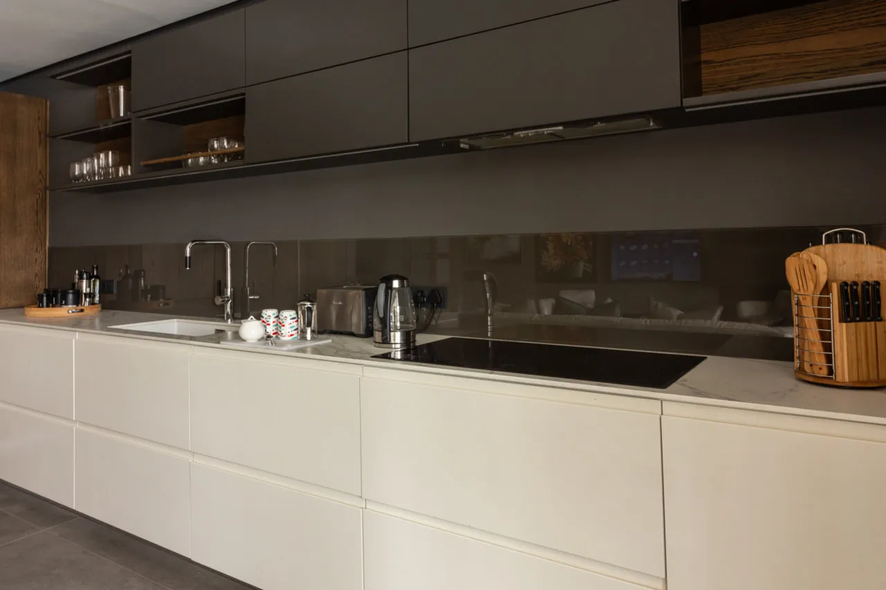 property_[object Object]_32