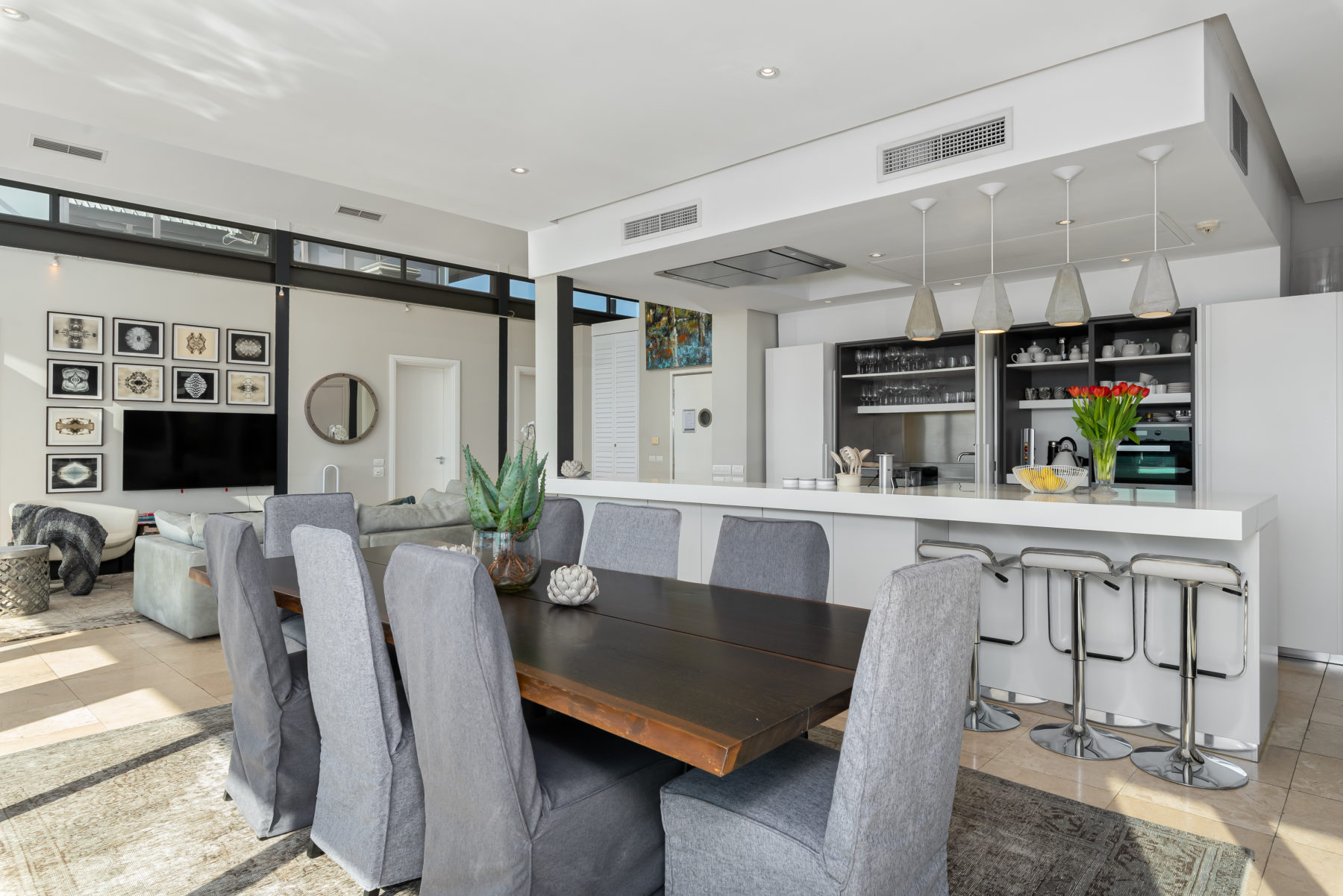 property_[object Object]_12