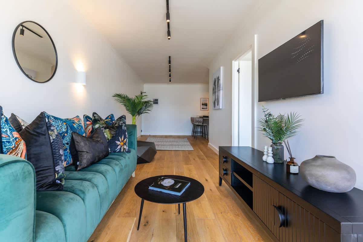 property_[object Object]_5