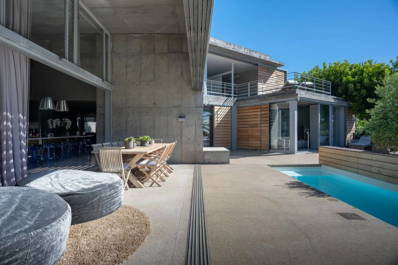 property_[object Object]_35