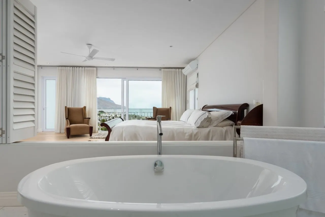 property_[object Object]_12