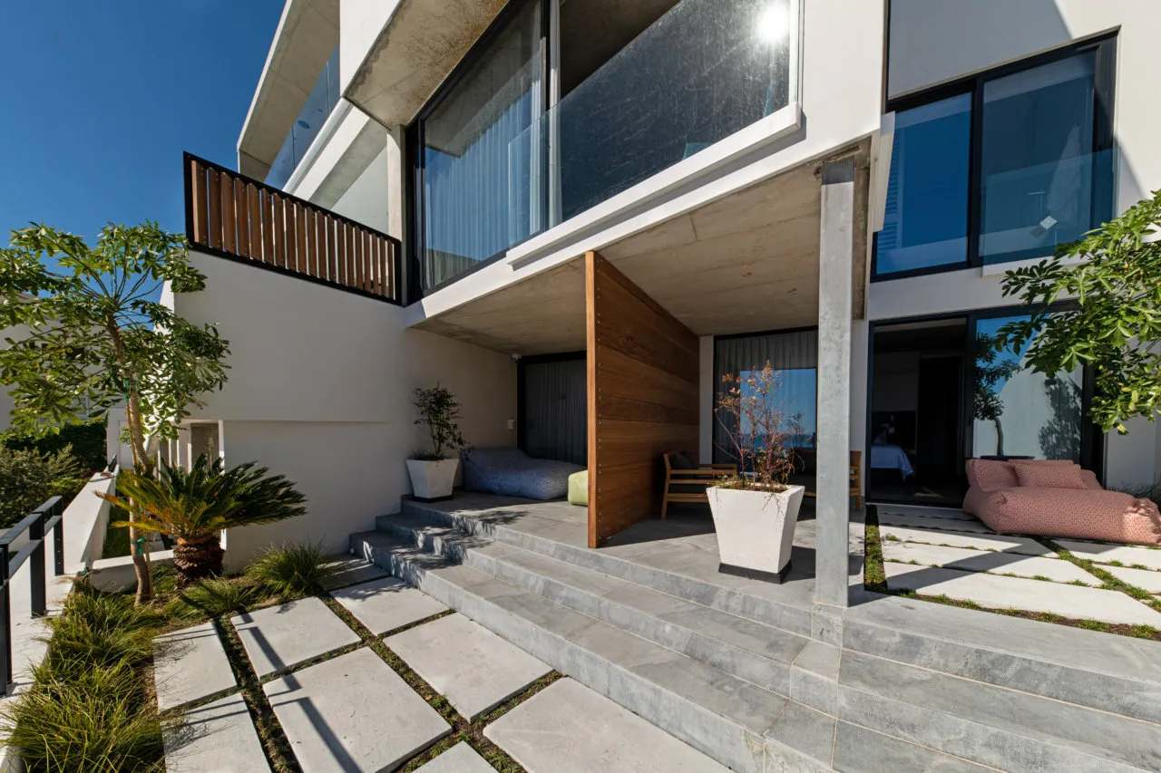 property_[object Object]_59