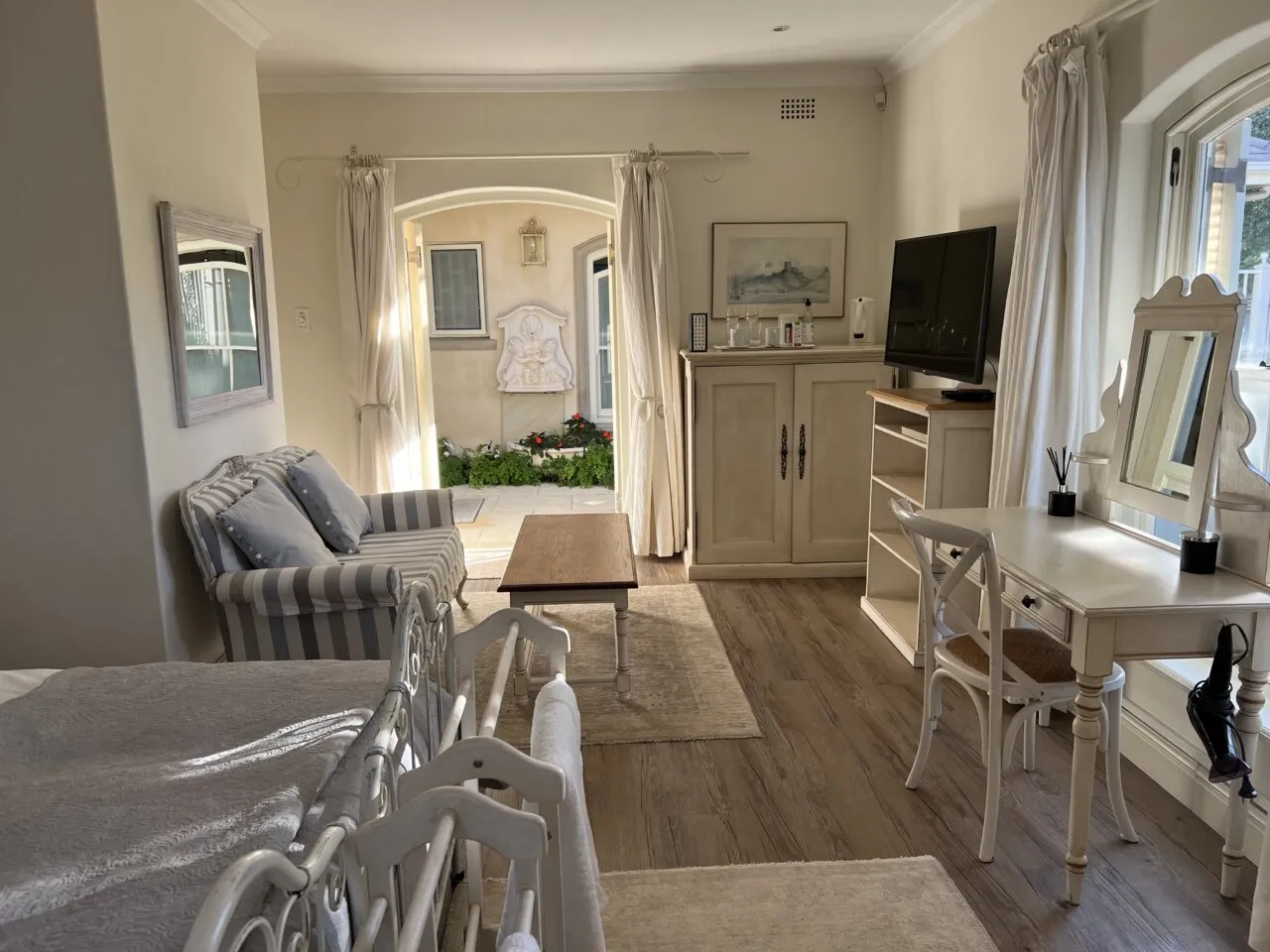 property_[object Object]_24