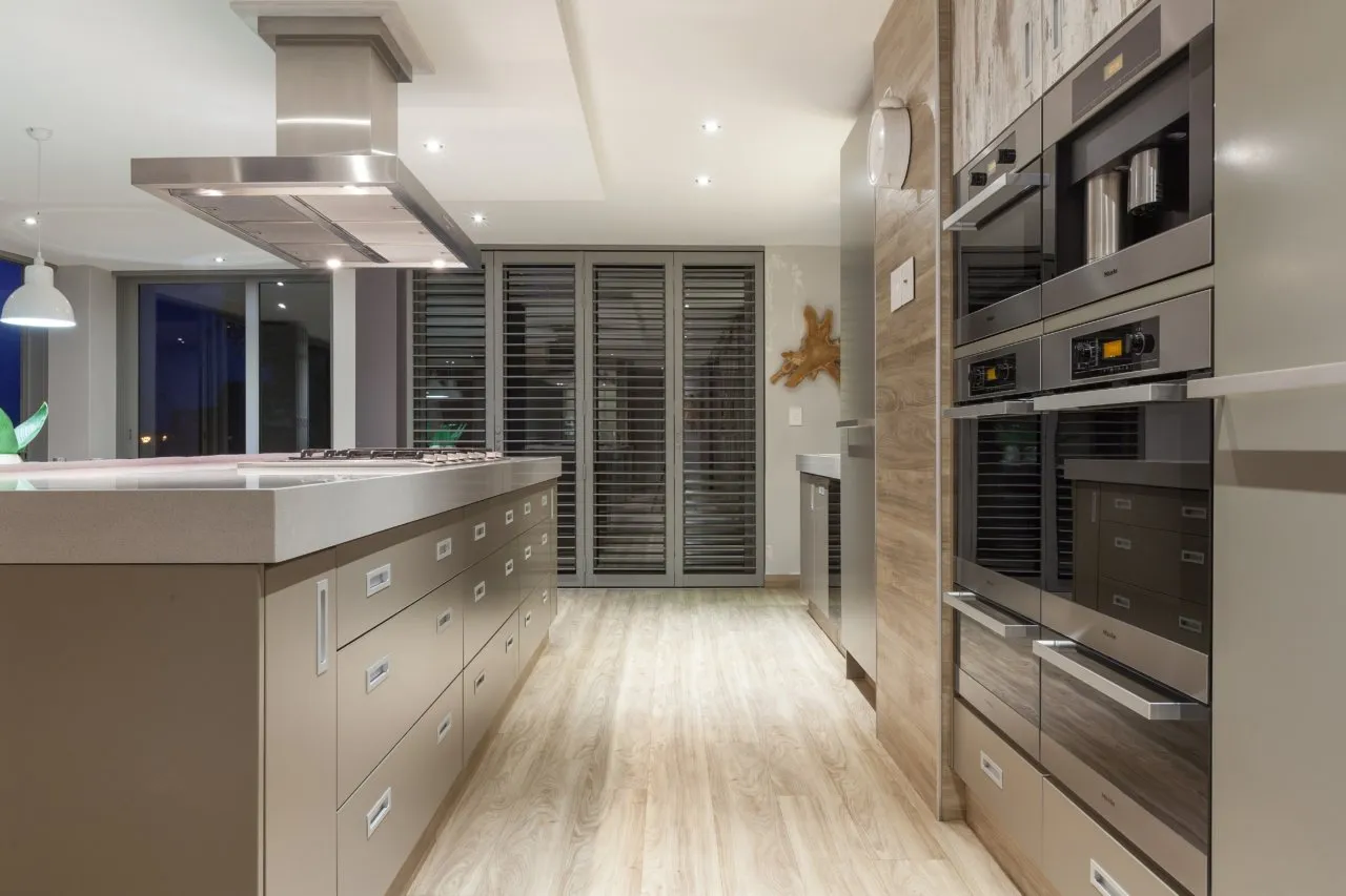 property_[object Object]_16