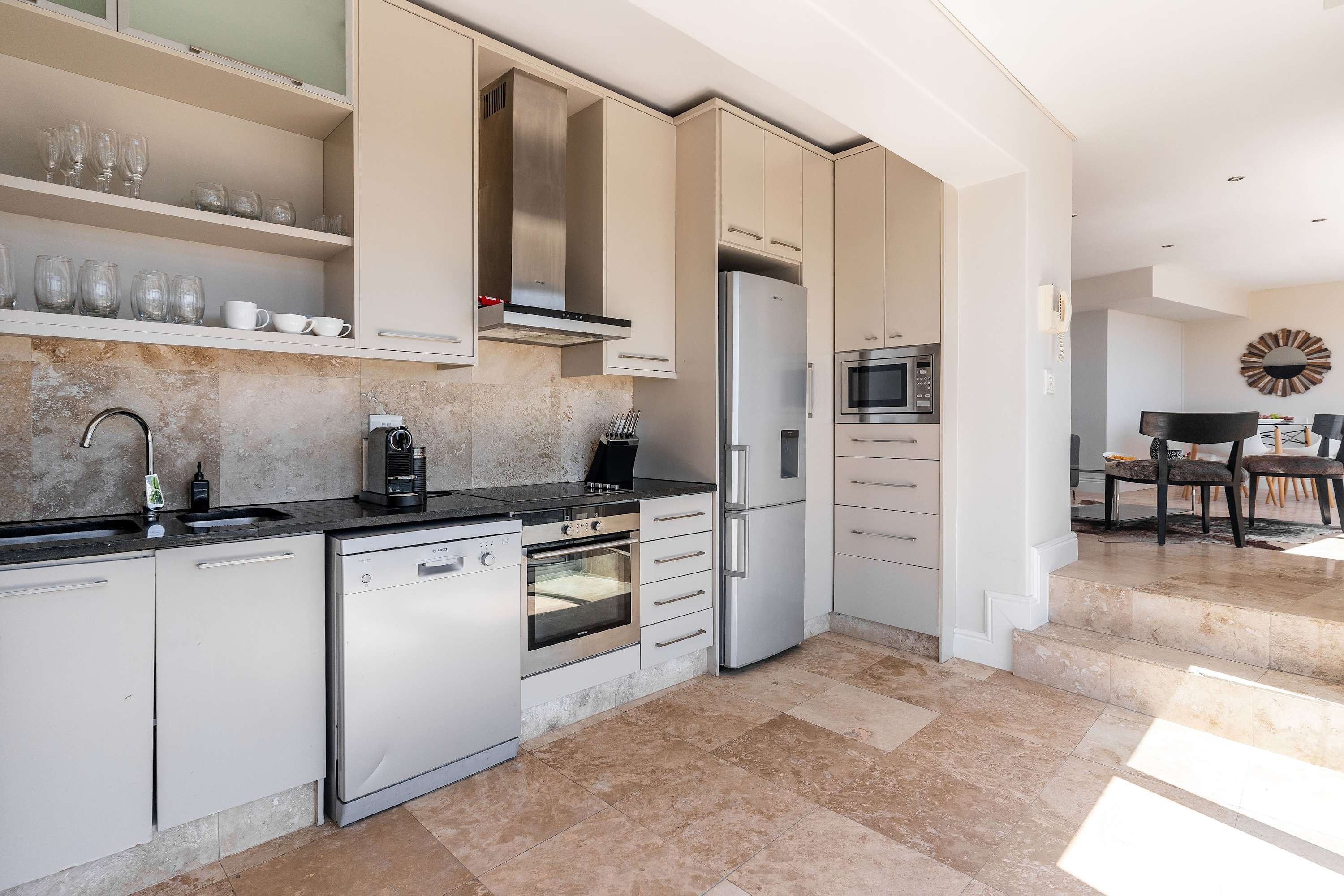 property_[object Object]_36