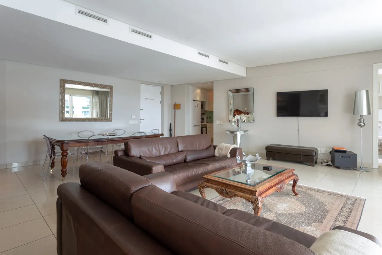 property_[object Object]_3