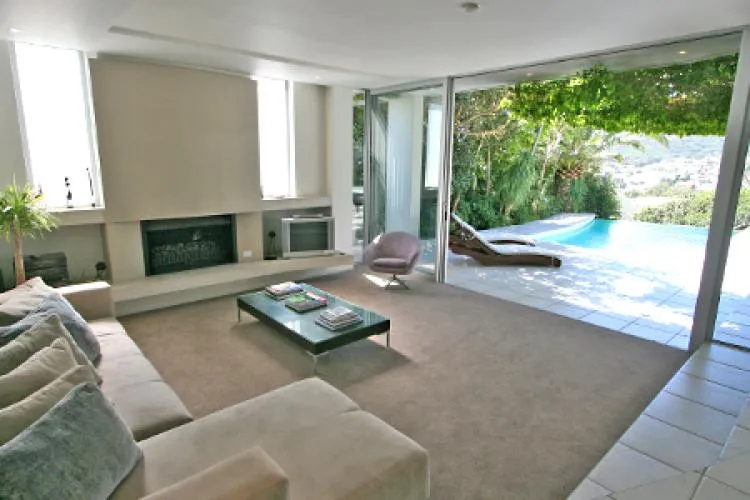 property_[object Object]_9