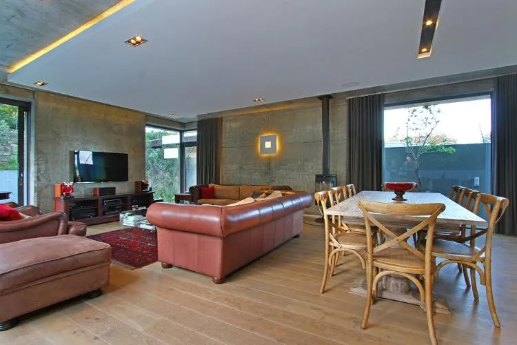 property_[object Object]_7