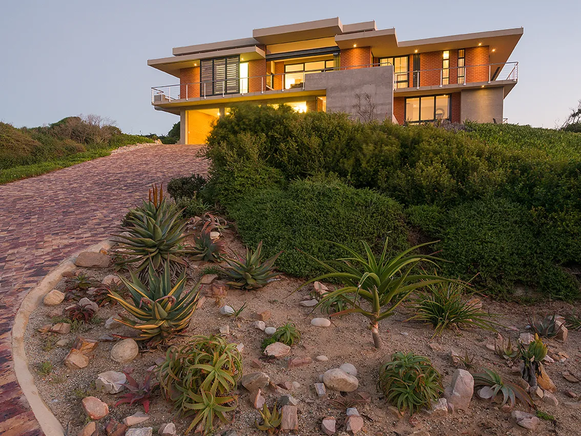 property_[object Object]_81