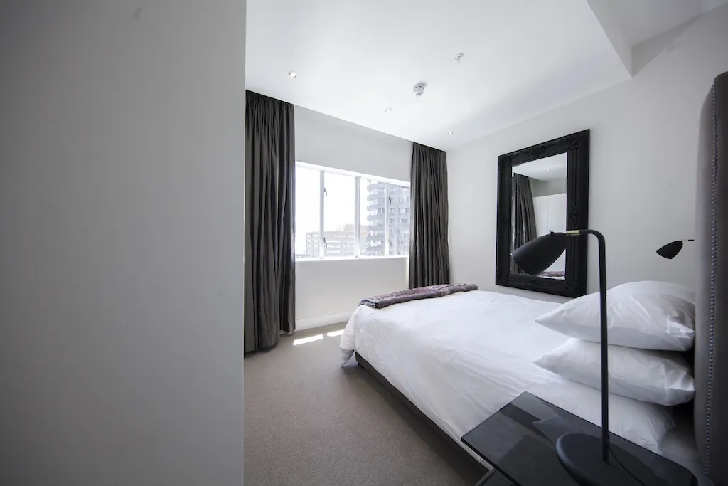 property_[object Object]_7