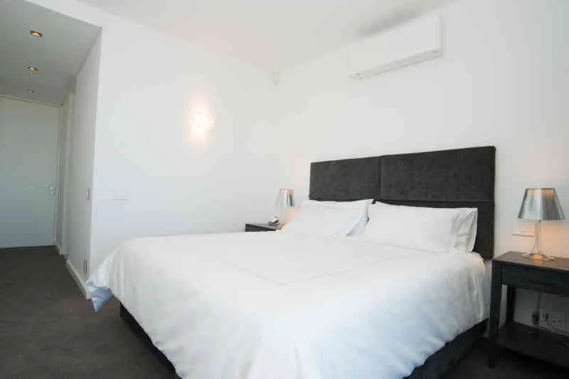 property_[object Object]_12