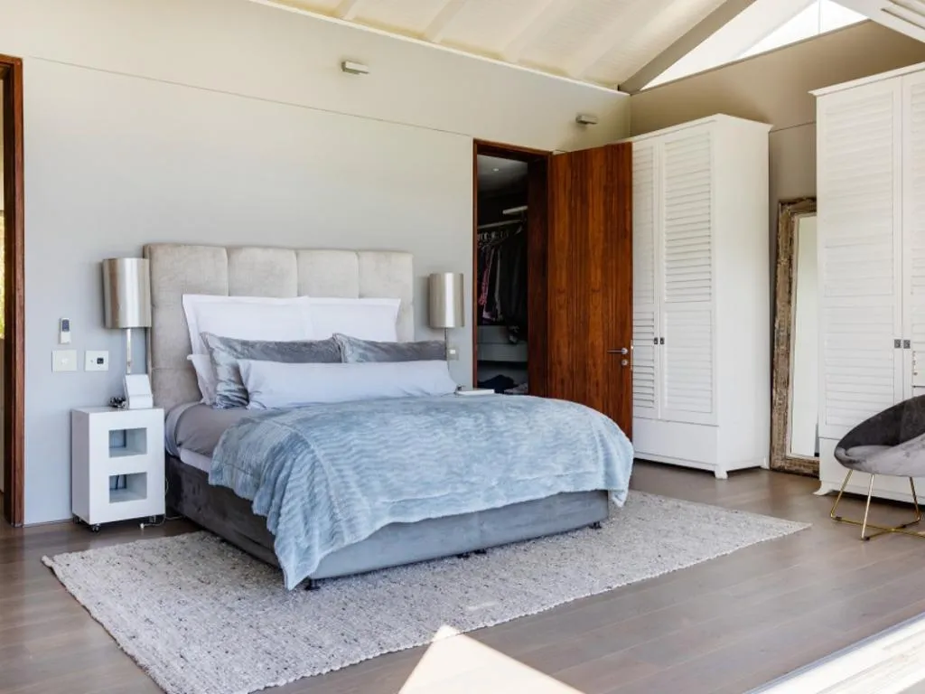 property_[object Object]_9