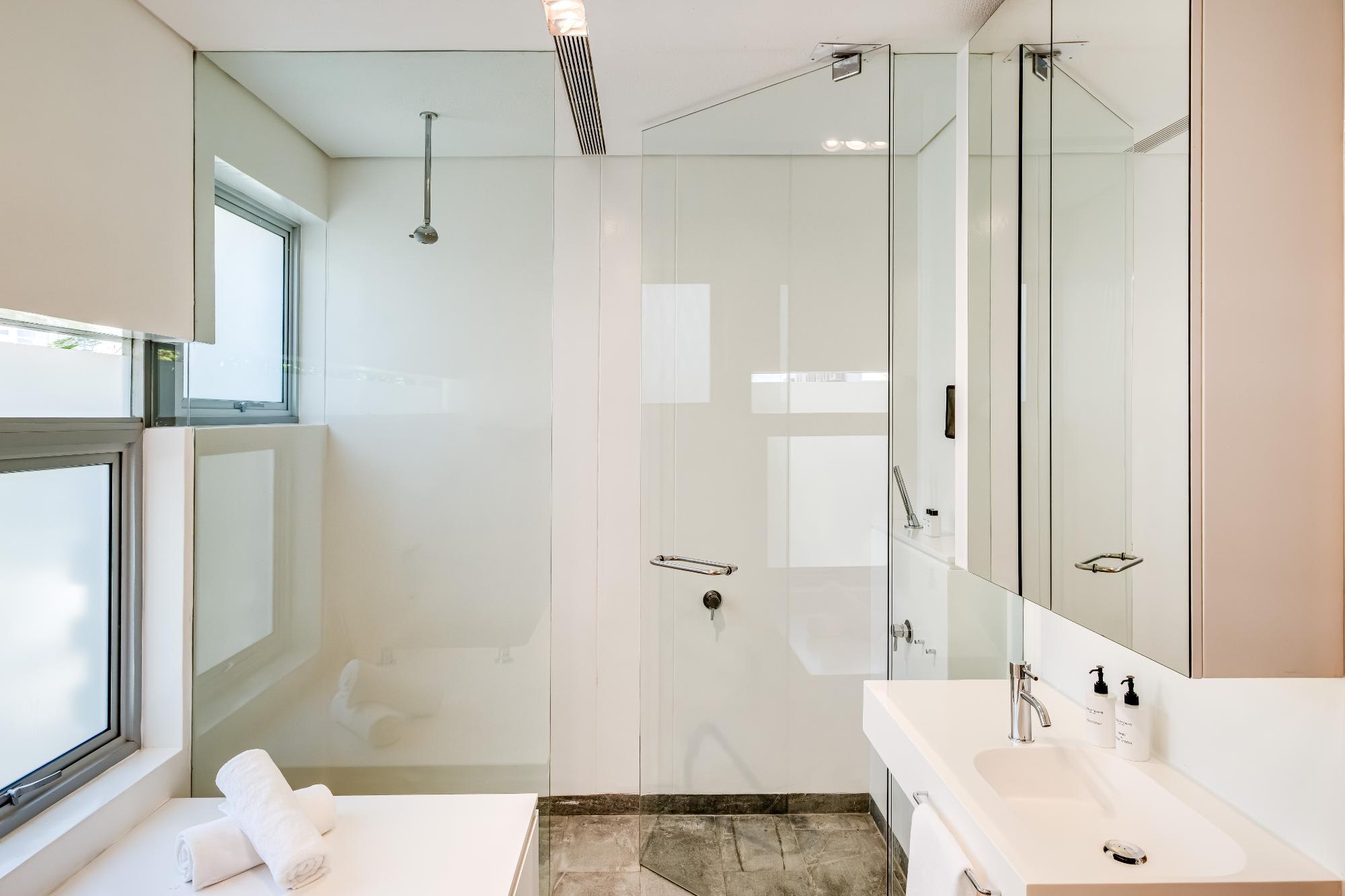 property_[object Object]_25