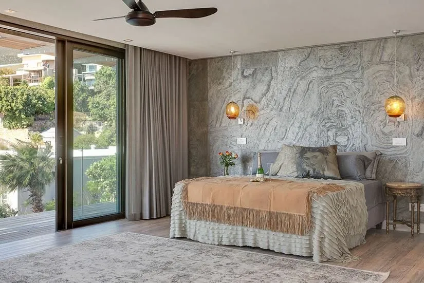 property_[object Object]_33