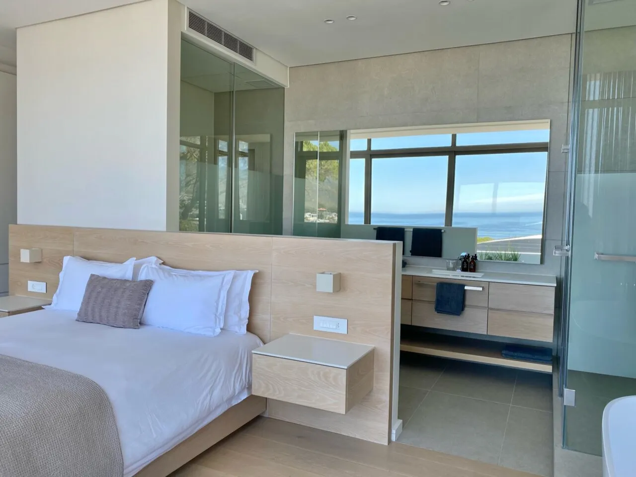 property_[object Object]_4