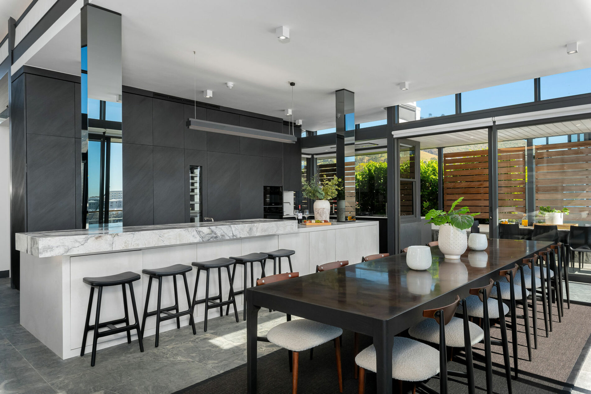 property_[object Object]_24