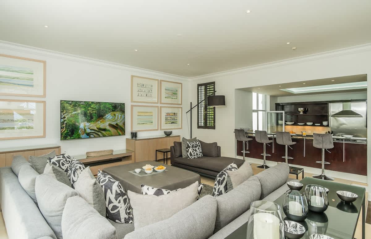 property_[object Object]_19