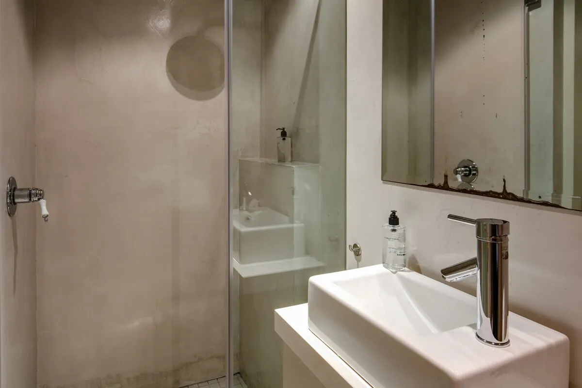 property_[object Object]_9