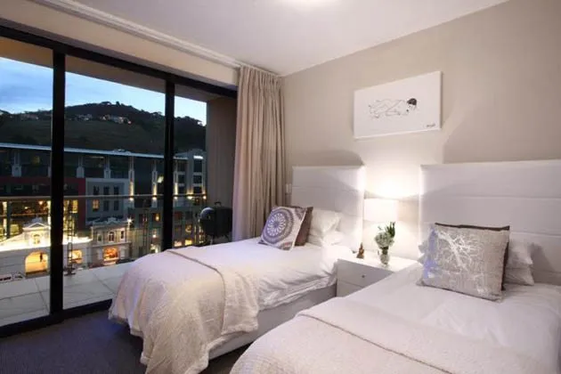 property_[object Object]_10