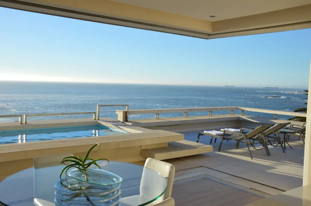 property_[object Object]_10