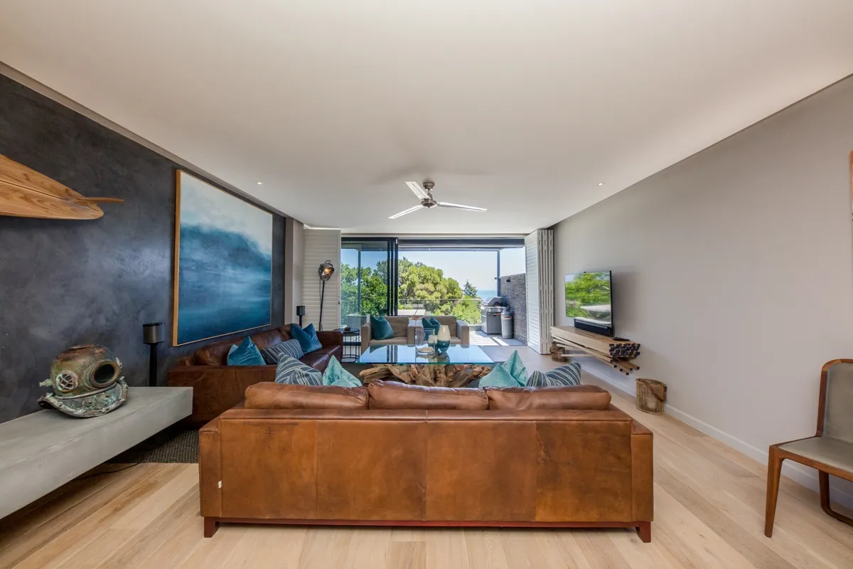 property_[object Object]_6