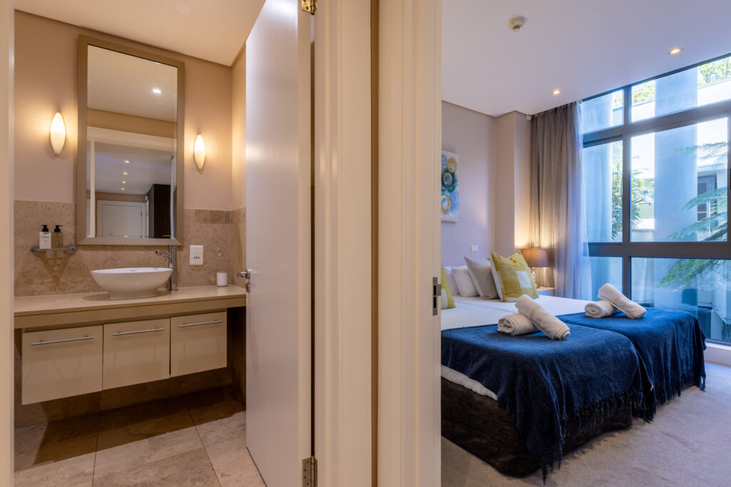 property_[object Object]_25